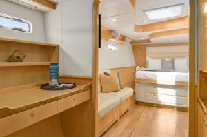 sailboat_p77-231 suite - Copy